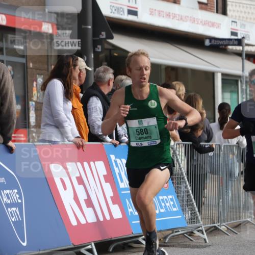 15.09.2024 - PSD Bank Halbmarathon Michael Strokosch http://msf.ph/oto/7081327 15.09.2024 11:17:34 Ziel 416, 558, 580, 592, 636 meine-sportfotos.de