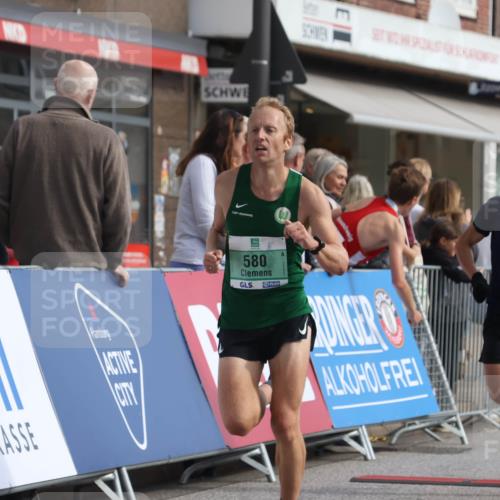 15.09.2024 - PSD Bank Halbmarathon Michael Strokosch http://msf.ph/oto/7081331 15.09.2024 11:17:34 Ziel 416, 558, 580, 592, 636 meine-sportfotos.de