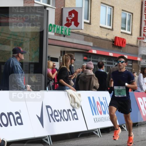 15.09.2024 - PSD Bank Halbmarathon Michael Strokosch http://msf.ph/oto/7081357 15.09.2024 11:17:36 Ziel 416, 558, 580, 592, 636 meine-sportfotos.de