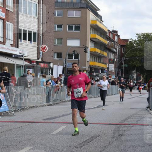 15.09.2024 - PSD Bank Halbmarathon Michael Strokosch http://msf.ph/oto/7081362 15.09.2024 12:26:40 Ziel 2009, 2252, 3128, 3374 meine-sportfotos.de