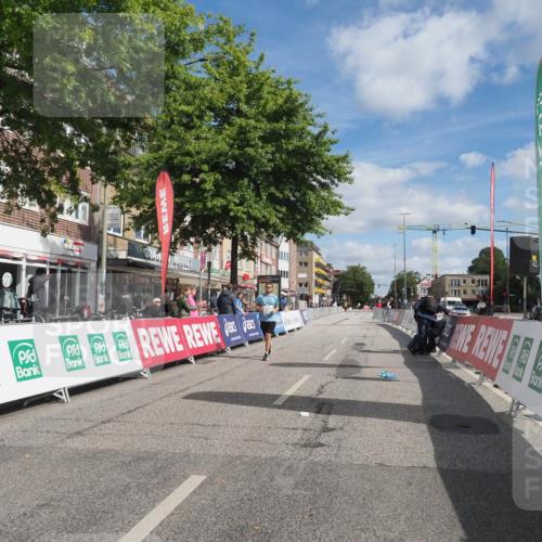 15.09.2024 - PSD Bank Halbmarathon Miley Keyser http://msf.ph/oto/7081363 15.09.2024 12:57:49 Ziel 2371 meine-sportfotos.de