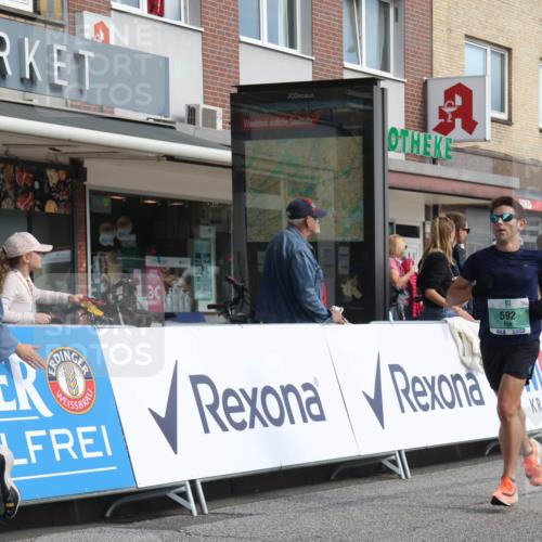 15.09.2024 - PSD Bank Halbmarathon Michael Strokosch http://msf.ph/oto/7081365 15.09.2024 11:17:36 Ziel 416, 558, 580, 592, 636 meine-sportfotos.de