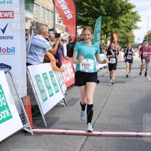 15.09.2024 - PSD Bank Halbmarathon Strokosch-Dieckow http://msf.ph/oto/7081370 15.09.2024 12:35:05 Ziel 2438, 3151, 3251, 3273, 3485 meine-sportfotos.de