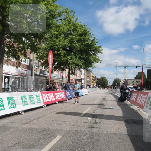 15.09.2024 - PSD Bank Halbmarathon Miley Keyser http://msf.ph/oto/7081373 15.09.2024 12:57:49 Ziel 2371 meine-sportfotos.de