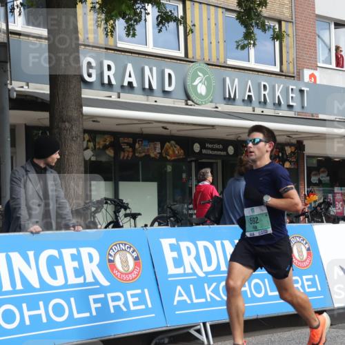 15.09.2024 - PSD Bank Halbmarathon Michael Strokosch http://msf.ph/oto/7081385 15.09.2024 11:17:37 Ziel 558, 580, 592, 636 meine-sportfotos.de