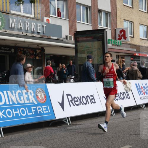 15.09.2024 - PSD Bank Halbmarathon Michael Strokosch http://msf.ph/oto/7081393 15.09.2024 11:17:40 Ziel 558, 580, 592, 636, 2466 meine-sportfotos.de