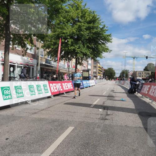 15.09.2024 - PSD Bank Halbmarathon Miley Keyser http://msf.ph/oto/7081394 15.09.2024 12:57:50 Ziel 2371 meine-sportfotos.de