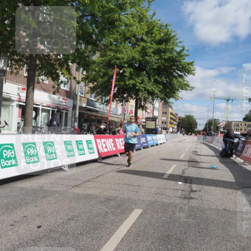 15.09.2024 - PSD Bank Halbmarathon Miley Keyser http://msf.ph/oto/7081406 15.09.2024 12:57:51 Ziel 2371 meine-sportfotos.de