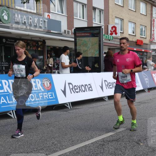 15.09.2024 - PSD Bank Halbmarathon Michael Strokosch http://msf.ph/oto/7081414 15.09.2024 12:26:43 Ziel 2009, 3128, 3374, 3490 meine-sportfotos.de