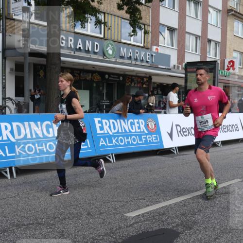 15.09.2024 - PSD Bank Halbmarathon Michael Strokosch http://msf.ph/oto/7081423 15.09.2024 12:26:43 Ziel 2009, 3128, 3374, 3490 meine-sportfotos.de