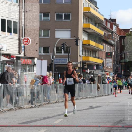 15.09.2024 - PSD Bank Halbmarathon Michael Strokosch http://msf.ph/oto/7081430 15.09.2024 11:17:44 Ziel 580, 592, 636, 2466 meine-sportfotos.de