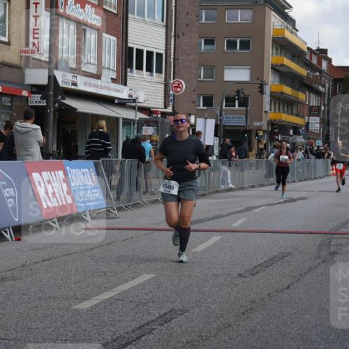 15.09.2024 - PSD Bank Halbmarathon Michael Strokosch http://msf.ph/oto/7081490 15.09.2024 12:26:51 Ziel 2009, 2113, 3128, 3249, 3374, 3490 meine-sportfotos.de