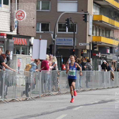 15.09.2024 - PSD Bank Halbmarathon Michael Strokosch http://msf.ph/oto/7081492 15.09.2024 11:17:50 Ziel 636, 863, 1077, 2466 meine-sportfotos.de