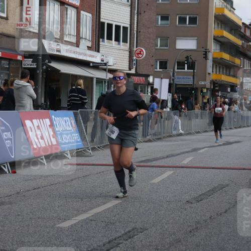 15.09.2024 - PSD Bank Halbmarathon Michael Strokosch http://msf.ph/oto/7081498 15.09.2024 12:26:51 Ziel 2009, 2113, 3128, 3249, 3374, 3490 meine-sportfotos.de
