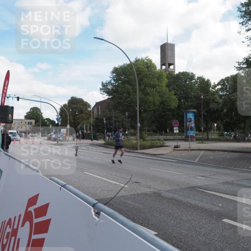 15.09.2024 - PSD Bank Halbmarathon Miley Keyser http://msf.ph/oto/7081499 15.09.2024 12:59:25 Ziel 3422 meine-sportfotos.de
