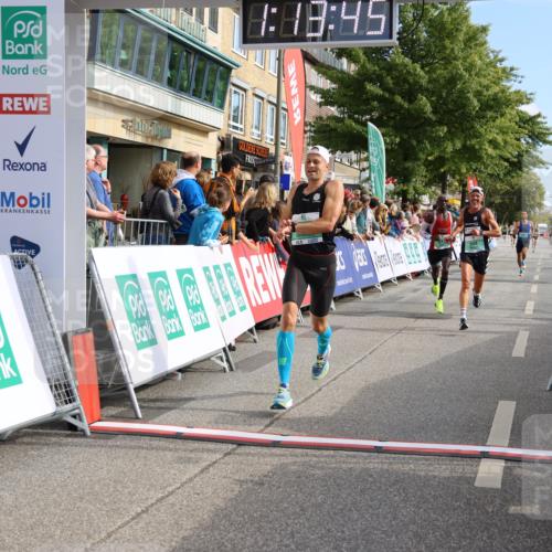 15.09.2024 - PSD Bank Halbmarathon Strokosch-Dieckow http://msf.ph/oto/7081507 15.09.2024 11:14:36 Ziel 406, 417, 540, 544, 564, 568, 589, 613, 848 meine-sportfotos.de