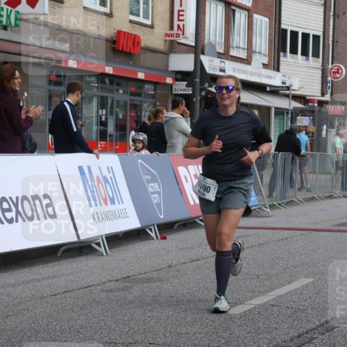15.09.2024 - PSD Bank Halbmarathon Michael Strokosch http://msf.ph/oto/7081523 15.09.2024 12:26:52 Ziel 2009, 2113, 3128, 3249, 3374, 3490 meine-sportfotos.de