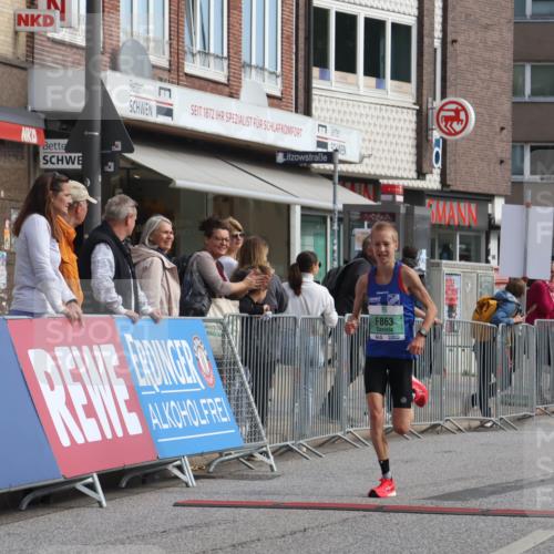 15.09.2024 - PSD Bank Halbmarathon Michael Strokosch http://msf.ph/oto/7081530 15.09.2024 11:17:52 Ziel 636, 863, 1077, 2466 meine-sportfotos.de