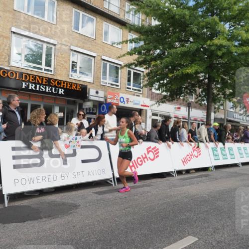 15.09.2024 - PSD Bank Halbmarathon Miley Keyser http://msf.ph/oto/7081539 15.09.2024 11:40:16 Ziel 721, 931, 1081, 1145, 1161, 1340, 1352, 1360, 1440, 1600, 2611, 2627, 2640, 3549 meine-sportfotos.de