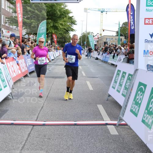 15.09.2024 - PSD Bank Halbmarathon Strokosch-Dieckow http://msf.ph/oto/7081553 15.09.2024 12:25:53 Ziel 1153, 1841, 2239, 2250, 2386, 2442, 3283 meine-sportfotos.de