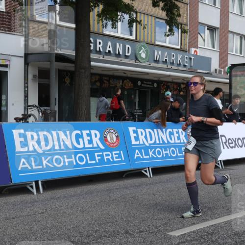 15.09.2024 - PSD Bank Halbmarathon Michael Strokosch http://msf.ph/oto/7081561 15.09.2024 12:26:54 Ziel 2113, 3128, 3249, 3490 meine-sportfotos.de