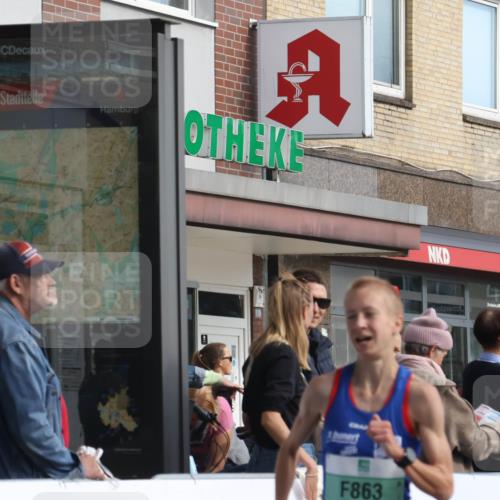 15.09.2024 - PSD Bank Halbmarathon Michael Strokosch http://msf.ph/oto/7081568 15.09.2024 11:17:54 Ziel 583, 863, 1077, 2466 meine-sportfotos.de