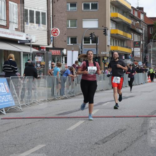 15.09.2024 - PSD Bank Halbmarathon Michael Strokosch http://msf.ph/oto/7081579 15.09.2024 12:26:56 Ziel 2113, 3128, 3249, 3490 meine-sportfotos.de