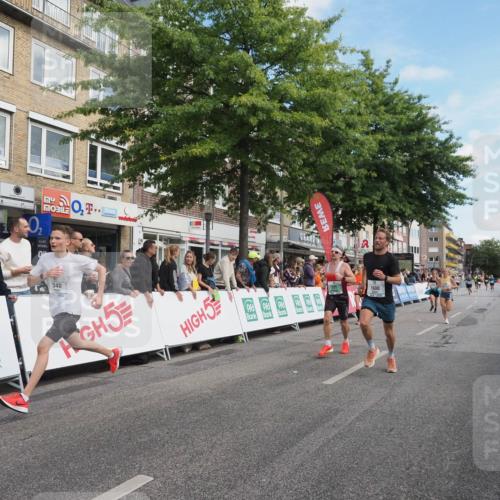 15.09.2024 - PSD Bank Halbmarathon Miley Keyser http://msf.ph/oto/7081616 15.09.2024 11:40:21 Ziel 721, 931, 1081, 1113, 1161, 1340, 1352, 1403, 1430, 1440, 1471, 1600, 2486, 2611, 2627, 2640, 3549 meine-sportfotos.de