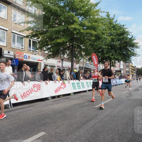 15.09.2024 - PSD Bank Halbmarathon Miley Keyser http://msf.ph/oto/7081620 15.09.2024 11:40:21 Ziel 721, 931, 1081, 1113, 1161, 1340, 1352, 1403, 1430, 1440, 1471, 1600, 2486, 2611, 2627, 2640, 3549 meine-sportfotos.de