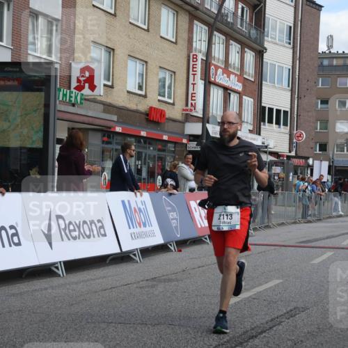 15.09.2024 - PSD Bank Halbmarathon Michael Strokosch http://msf.ph/oto/7081656 15.09.2024 12:27:01 Ziel 2113, 2812, 3249, 3490 meine-sportfotos.de