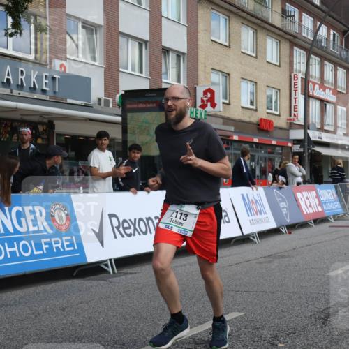 15.09.2024 - PSD Bank Halbmarathon Michael Strokosch http://msf.ph/oto/7081670 15.09.2024 12:27:02 Ziel 2113, 2812, 3249, 3490 meine-sportfotos.de