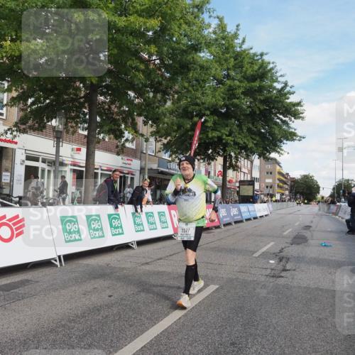 15.09.2024 - PSD Bank Halbmarathon Miley Keyser http://msf.ph/oto/7081673 15.09.2024 13:01:19 Ziel 2377 meine-sportfotos.de