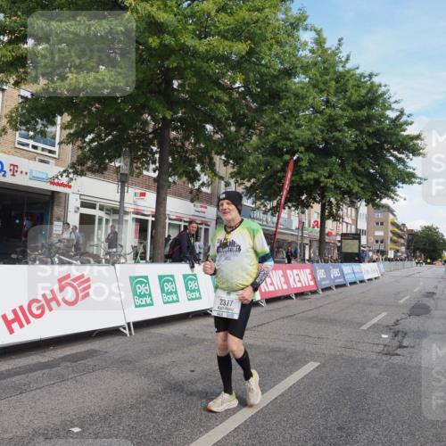 15.09.2024 - PSD Bank Halbmarathon Miley Keyser http://msf.ph/oto/7081686 15.09.2024 13:01:19 Ziel 2377 meine-sportfotos.de