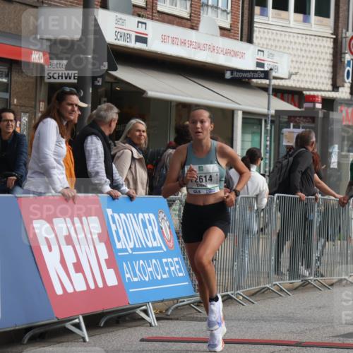 15.09.2024 - PSD Bank Halbmarathon Michael Strokosch http://msf.ph/oto/7081687 15.09.2024 11:18:09 Ziel 418, 582, 583, 1006, 1077, 2614 meine-sportfotos.de