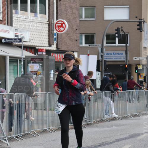 15.09.2024 - PSD Bank Halbmarathon Michael Strokosch http://msf.ph/oto/7081694 15.09.2024 12:27:05 Ziel 2113, 2812, 3249 meine-sportfotos.de