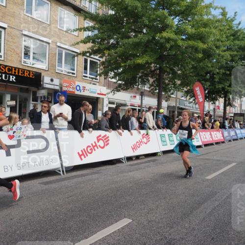 15.09.2024 - PSD Bank Halbmarathon Miley Keyser http://msf.ph/oto/7081700 15.09.2024 11:40:24 Ziel 721, 931, 1113, 1161, 1340, 1352, 1403, 1430, 1471, 1600, 2486, 2611, 2627, 2640, 3549 meine-sportfotos.de