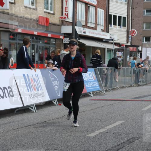 15.09.2024 - PSD Bank Halbmarathon Michael Strokosch http://msf.ph/oto/7081725 15.09.2024 12:27:07 Ziel 2113, 2812, 3249 meine-sportfotos.de
