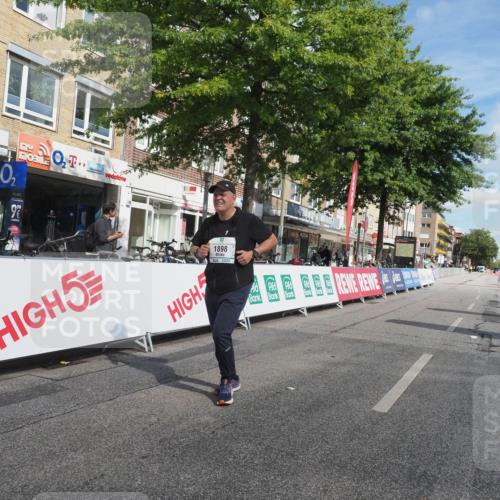 15.09.2024 - PSD Bank Halbmarathon Miley Keyser http://msf.ph/oto/7081728 15.09.2024 13:04:37 Ziel 1898 meine-sportfotos.de