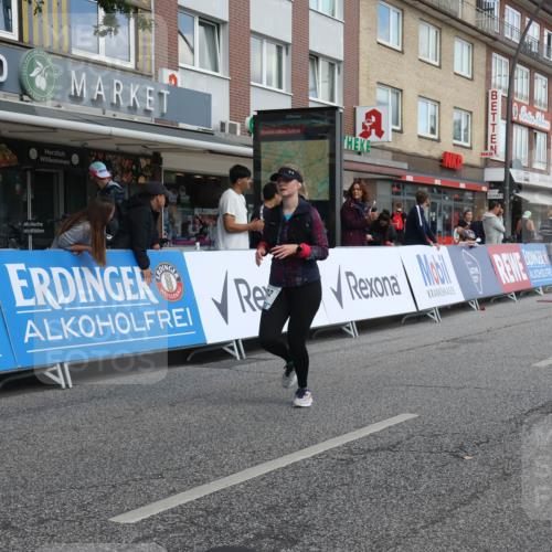 15.09.2024 - PSD Bank Halbmarathon Michael Strokosch http://msf.ph/oto/7081753 15.09.2024 12:27:08 Ziel 2113, 2812, 3249 meine-sportfotos.de