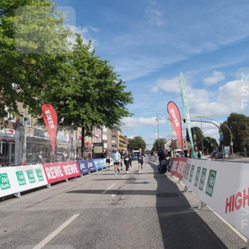 15.09.2024 - PSD Bank Halbmarathon Miley Keyser http://msf.ph/oto/7081767 15.09.2024 13:05:26 Ziel 3457 meine-sportfotos.de