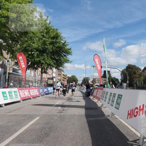 15.09.2024 - PSD Bank Halbmarathon Miley Keyser http://msf.ph/oto/7081774 15.09.2024 13:05:26 Ziel 3457 meine-sportfotos.de