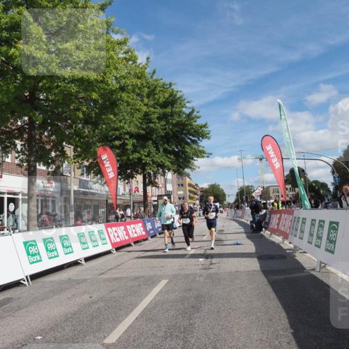 15.09.2024 - PSD Bank Halbmarathon Miley Keyser http://msf.ph/oto/7081793 15.09.2024 13:05:28 Ziel 3457 meine-sportfotos.de