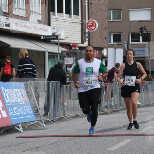 15.09.2024 - PSD Bank Halbmarathon Michael Strokosch http://msf.ph/oto/7081797 15.09.2024 12:27:20 Ziel 2528, 3288 meine-sportfotos.de