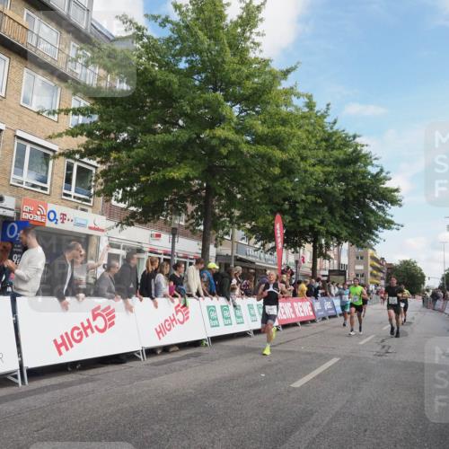 15.09.2024 - PSD Bank Halbmarathon Miley Keyser http://msf.ph/oto/7081805 15.09.2024 11:40:32 Ziel 1113, 1161, 1352, 1403, 1425, 1430, 1471, 1509, 2486, 2490, 2611, 2627, 3549 meine-sportfotos.de