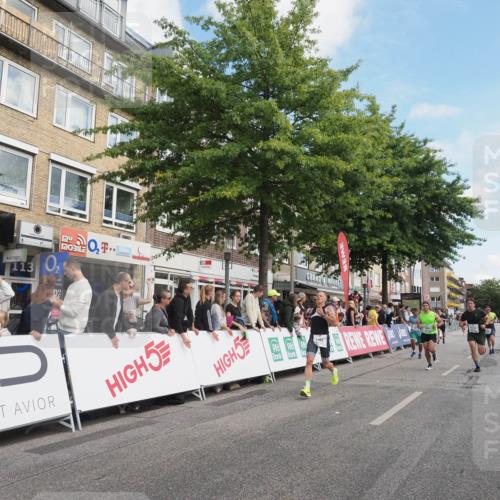 15.09.2024 - PSD Bank Halbmarathon Miley Keyser http://msf.ph/oto/7081813 15.09.2024 11:40:32 Ziel 1113, 1161, 1352, 1403, 1425, 1430, 1471, 1509, 2486, 2490, 2611, 2627, 3549 meine-sportfotos.de