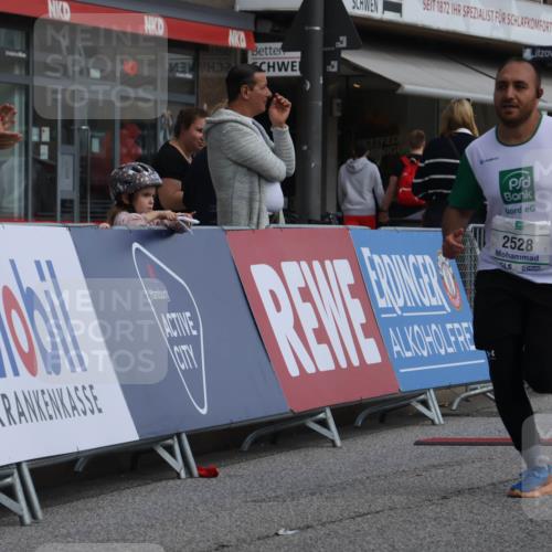15.09.2024 - PSD Bank Halbmarathon Michael Strokosch http://msf.ph/oto/7081816 15.09.2024 12:27:21 Ziel 2528, 3288 meine-sportfotos.de