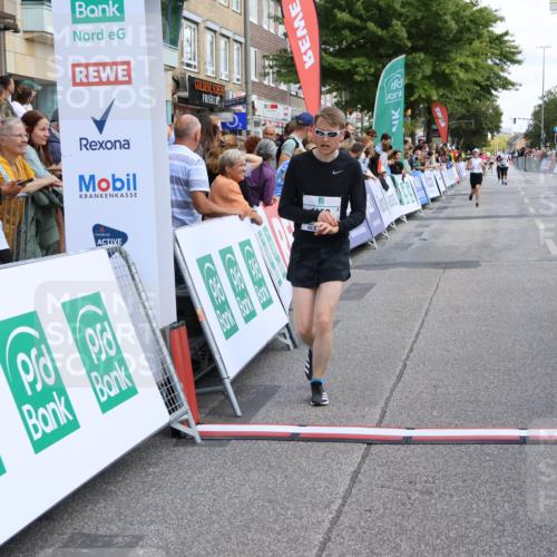 15.09.2024 - PSD Bank Halbmarathon Strokosch-Dieckow http://msf.ph/oto/7081817 15.09.2024 12:26:01 Ziel 1153, 1841, 2250, 2386, 3283 meine-sportfotos.de