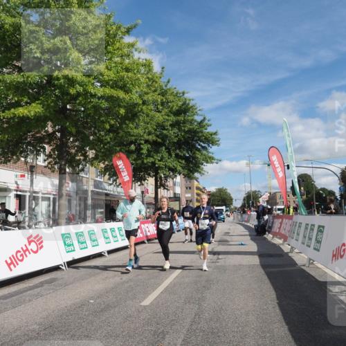 15.09.2024 - PSD Bank Halbmarathon Miley Keyser http://msf.ph/oto/7081826 15.09.2024 13:05:29 Ziel 2246, 3457 meine-sportfotos.de