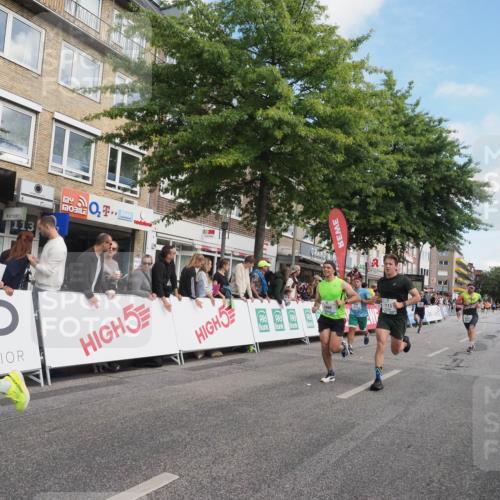 15.09.2024 - PSD Bank Halbmarathon Miley Keyser http://msf.ph/oto/7081837 15.09.2024 11:40:33 Ziel 1113, 1161, 1352, 1403, 1425, 1430, 1471, 1509, 2486, 2490, 2611, 2627 meine-sportfotos.de