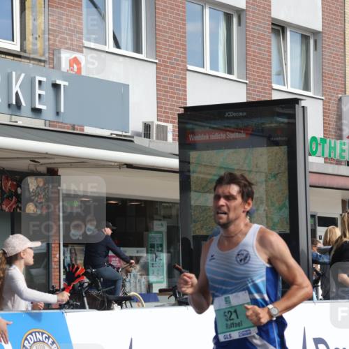 15.09.2024 - PSD Bank Halbmarathon Michael Strokosch http://msf.ph/oto/7081843 15.09.2024 11:18:23 Ziel 521, 582, 617, 639, 868, 1006, 1073, 2614 meine-sportfotos.de